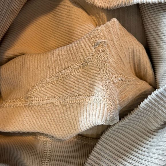 Aerie Offline Textured Ribbed 7/8 Cream Leggings | SZ S - Picture 13 of 14